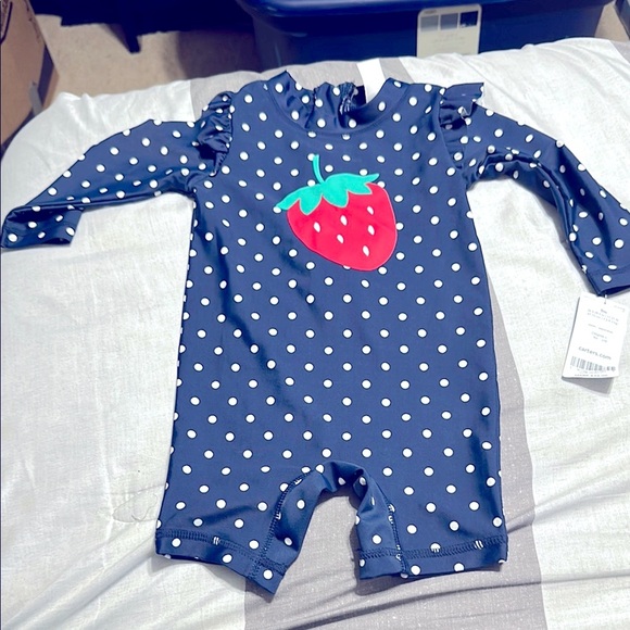 Carter’s Navy Blue Polka Dot & Strawberry Rashguard Sz 9 Mos Nwt Summer Beach - Picture 1 of 7